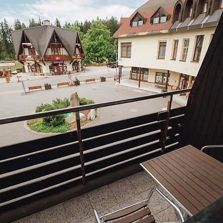 Pension Mona Гаррахов Екстер'єр фото