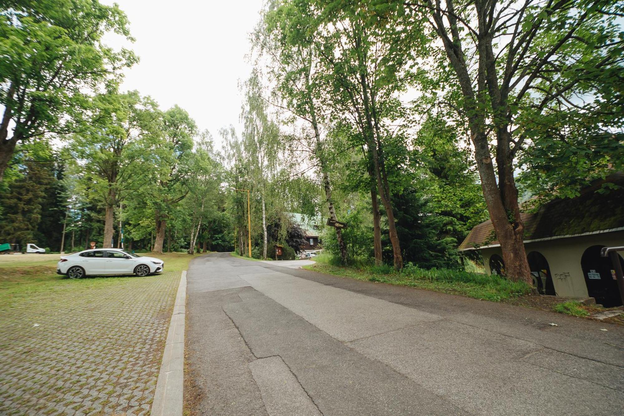 Pension Mona Гаррахов Екстер'єр фото